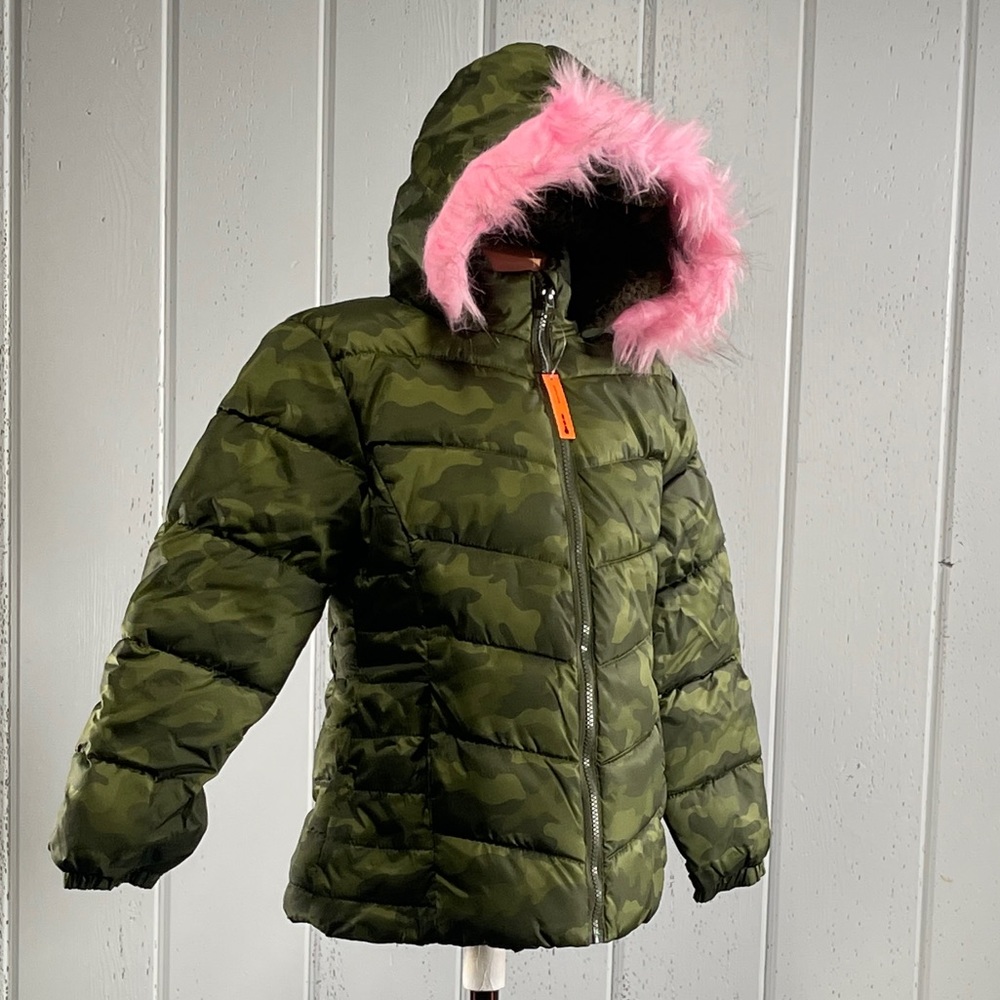 *NWT  Arizona Jean Co. Kid's Camo Puffer Jacket Sz M